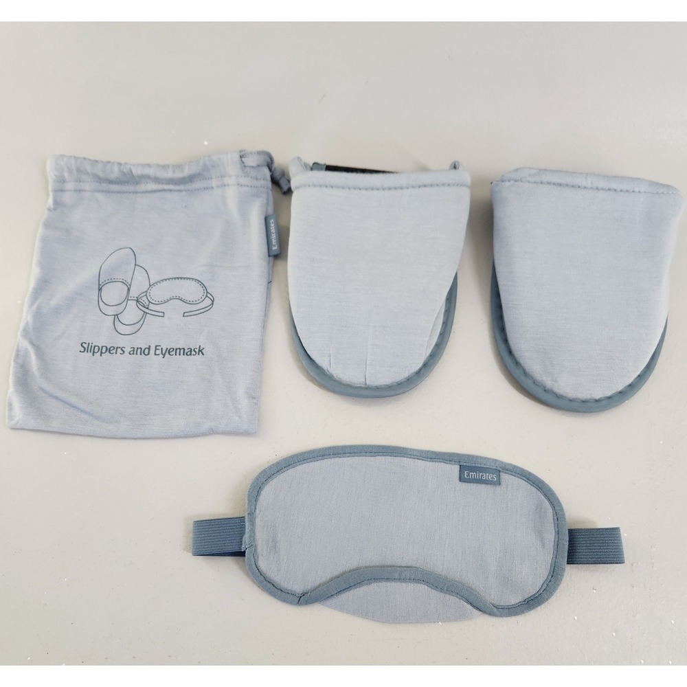 Emirates Slippers and Eyemask Set Unisex OS Light Blue Sustainable Travel Set